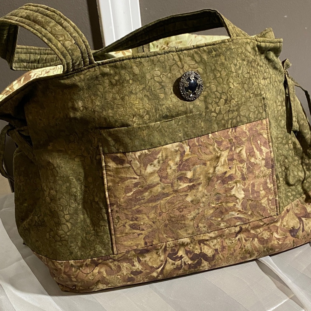 Women's Artisan Olive and Brown Quilted Carry-All Bag
